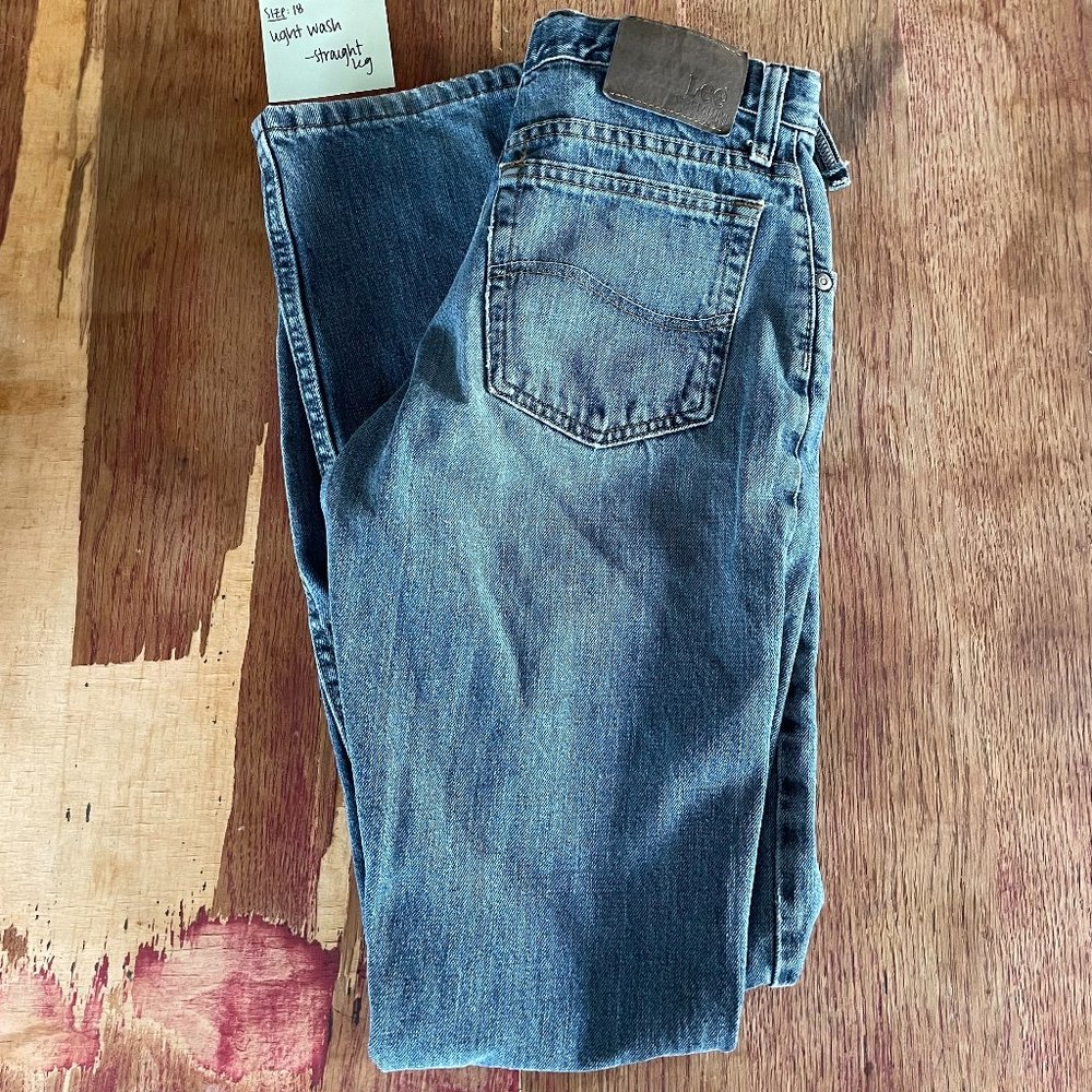 Lee Jeans (Size 18)